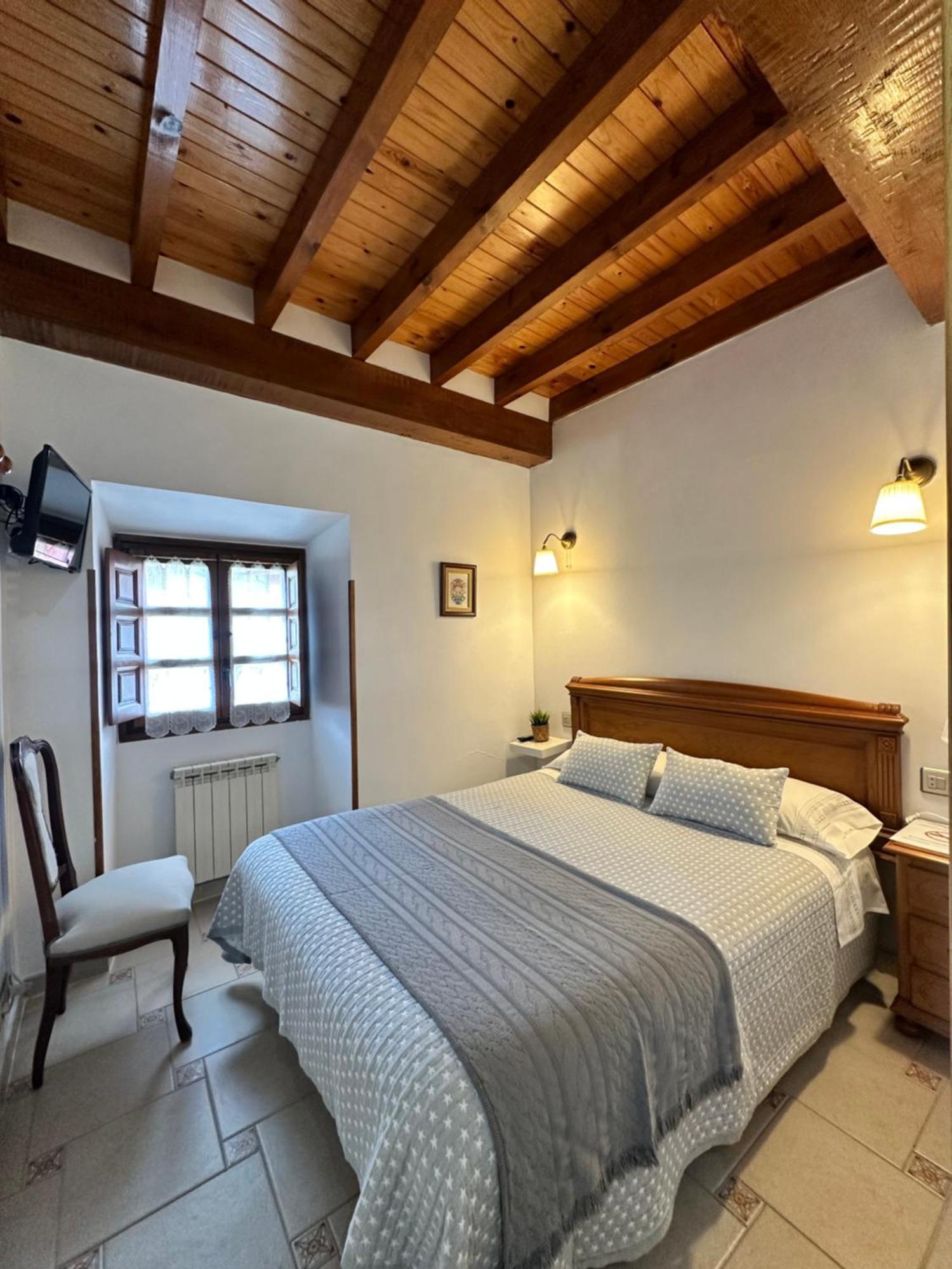 Casa Rural El Torrejon Las Arenas Exterior foto
