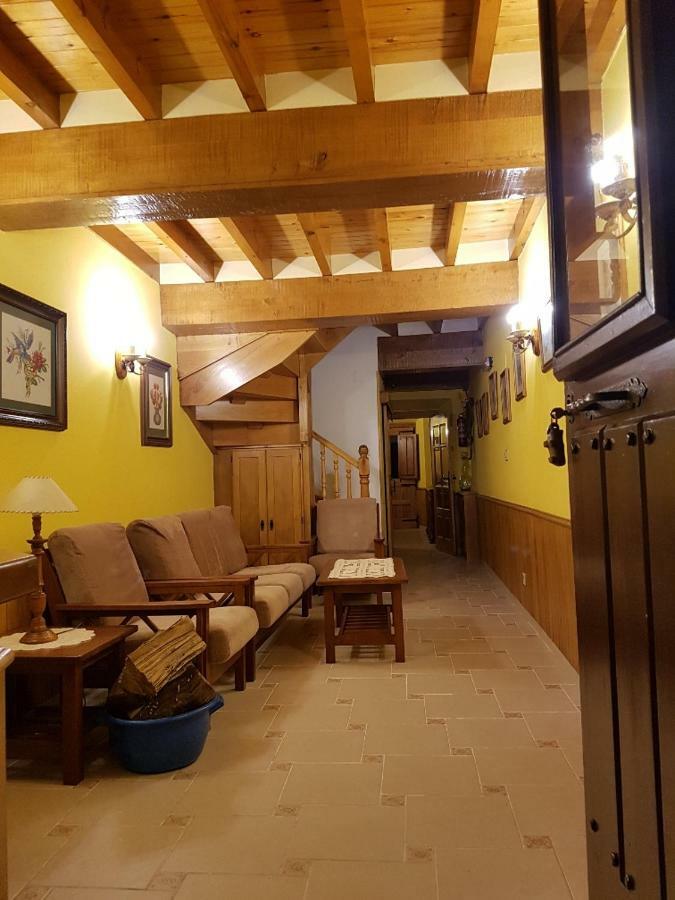 Casa Rural El Torrejon Las Arenas Exterior foto